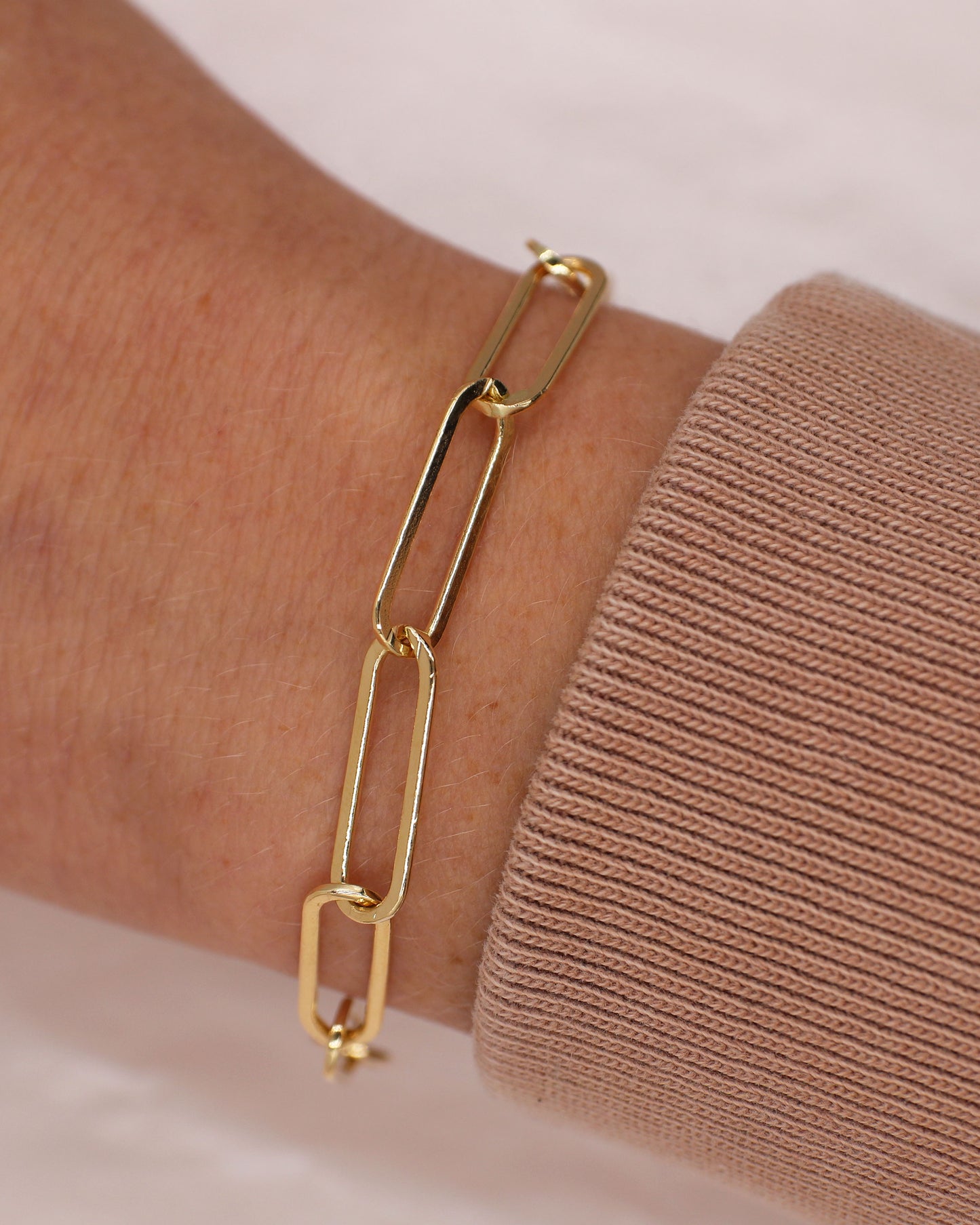 Gold Paperclip-Style Bracelet